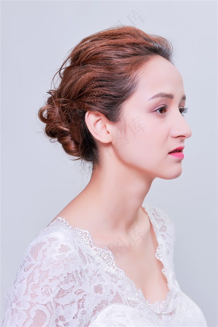 新任女教师