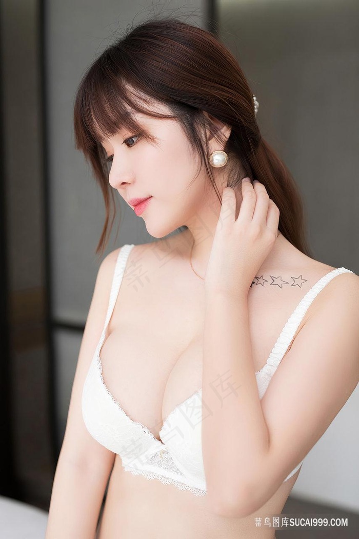 小妮女女vk