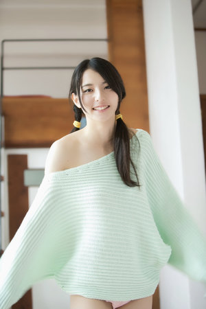 李东生老婆