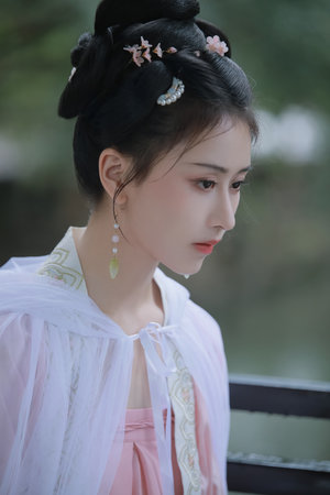 甜蜜的妻子 电影
