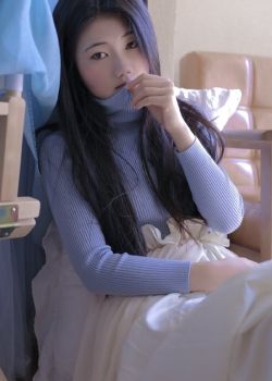色小组